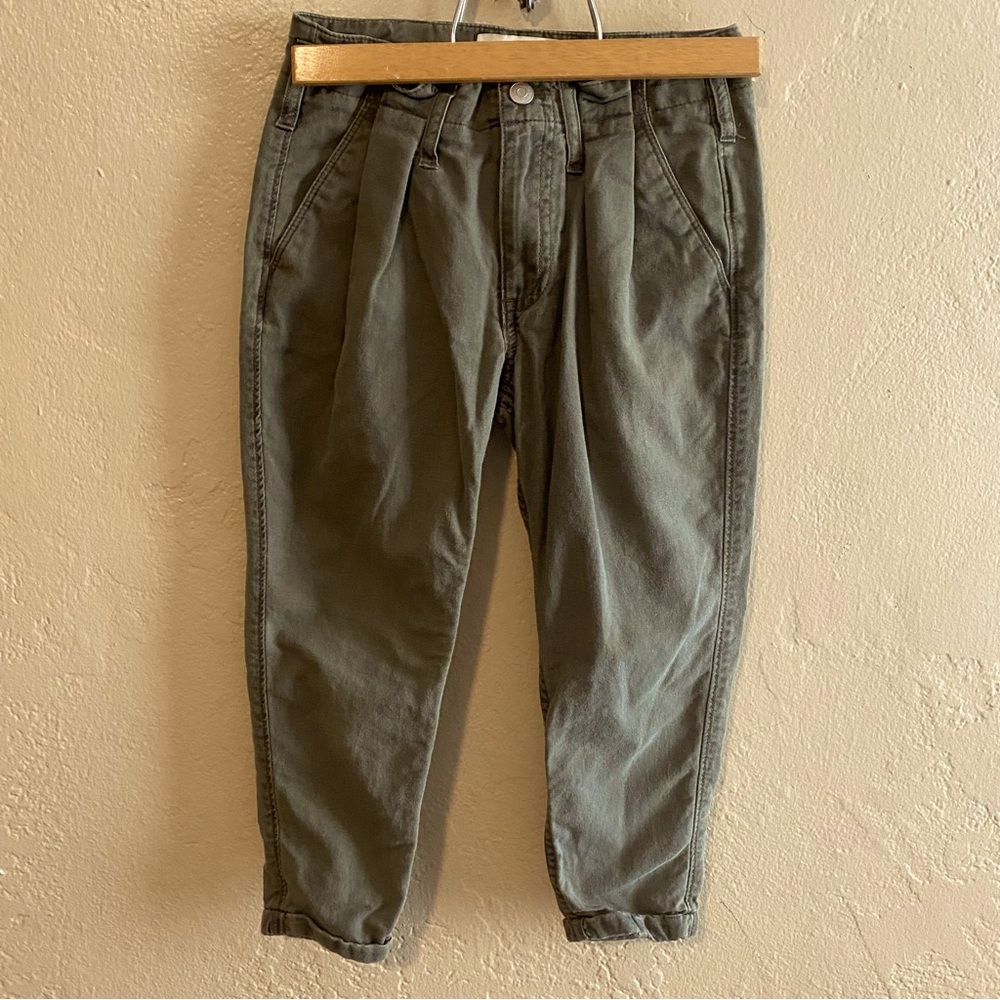 Abercrombie Kids High Rise Olive Green Belted Paper Bag Pants Size 5/6